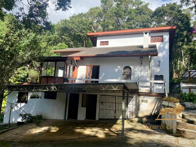 Casa para Venda em Campos do Jordão - 2