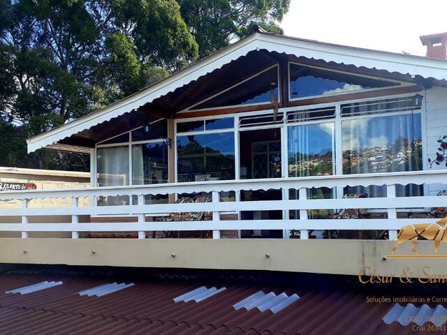 Casa para Venda em Campos do Jordão - 2