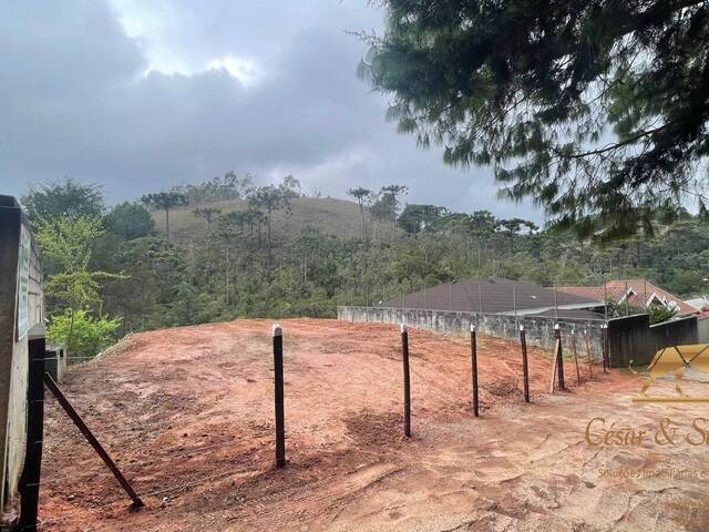 Terreno para Venda em Campos do Jordão - 1