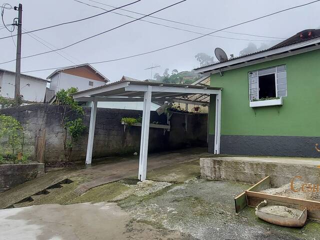 Casa para Venda em Campos do Jordão - 2