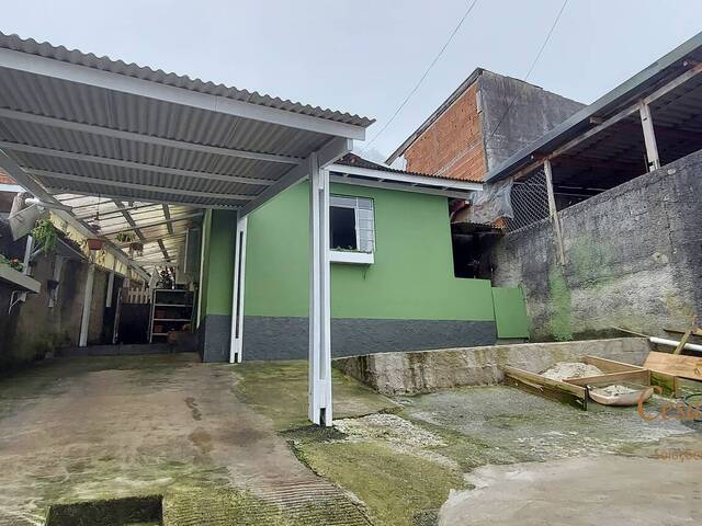 Casa para Venda em Campos do Jordão - 1