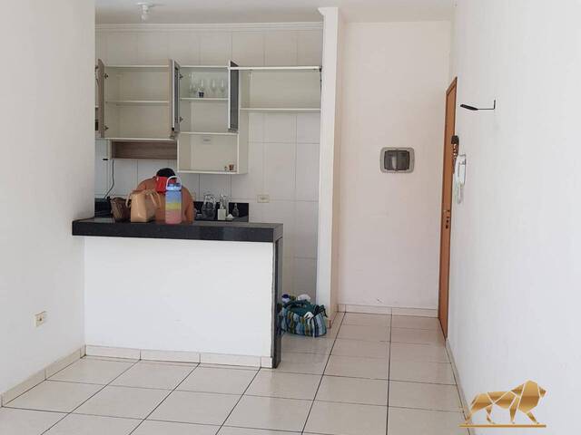 #692 - Apartamento para Locação em Taubaté - SP - 1