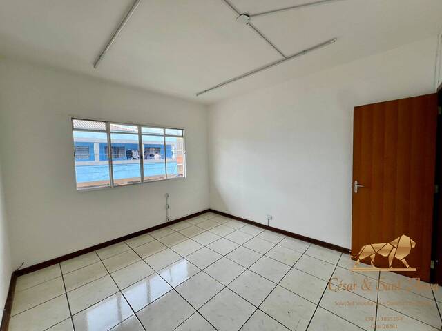 Sala para Locação em Campos do Jordão - 4