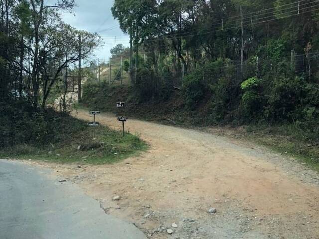 Terreno para Venda em Campos do Jordão - 2