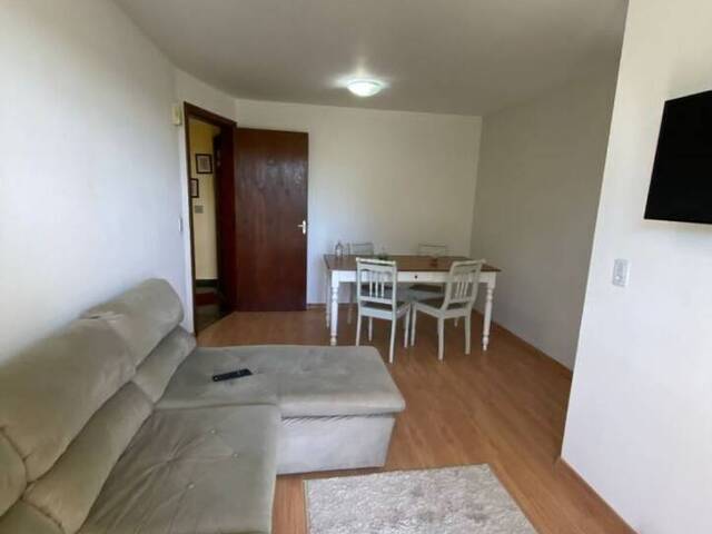 Apartamento para Venda em Campos do Jordão - 3